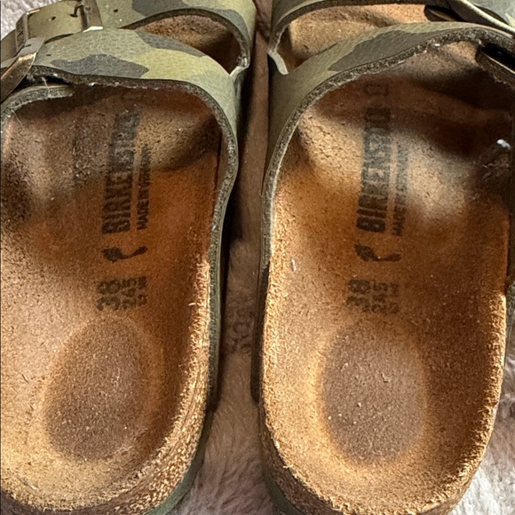EUC - Birkenstock Arizona Camo Double Buckle Slide Sandals Size 38 - Picture 9 of 9